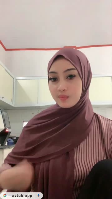 Tante Jilbab Mutiara Live barbar omek viral kejang kejang 1 __ mp4 vcs omek